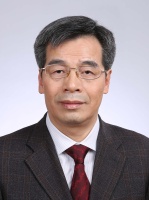 谢建新 照片