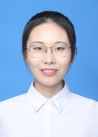 黄亚欣 照片