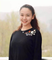 李婉真 照片