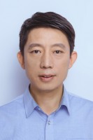 李齐 照片