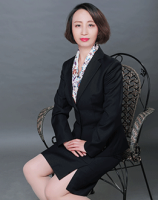 潘华丽 照片