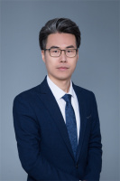 沈明伟 照片