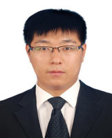 杨健 照片