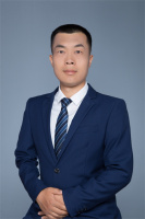 王骥 照片