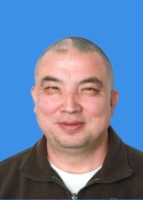 萧文凯 照片