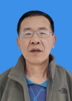 颜秉峰 照片