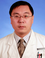 常栋 照片