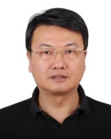 陈宏 照片
