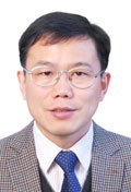 丁磊 照片