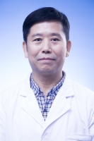 高华 照片
