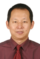 张清东 照片