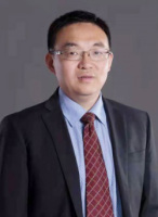接英 照片
