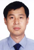 李亮 照片