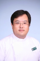 李启强 照片