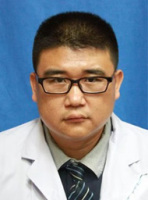 李志强 照片