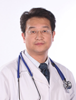 李洪利 照片