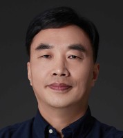 鲍忠明 照片