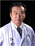 秦明 照片