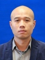 陈卓 照片
