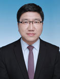 王新刚 照片