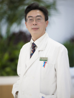 翁以炳 照片