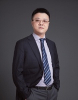 杨旗 照片