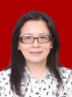 陈曦 照片