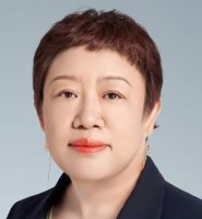 陈琪 照片