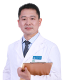 张忠 照片