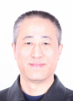 满春国 照片