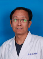 师建成 照片