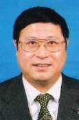 范鼎东 照片