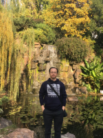 江友华 照片