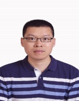 杨迎春 照片