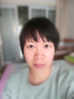 张霞 照片