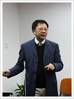 温维佳 照片