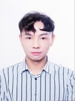 高兴 照片
