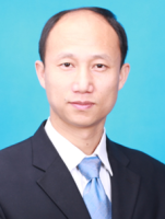 何旭 照片