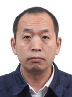 胡新奇 照片