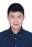 万征 照片