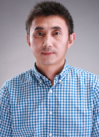白志毅 照片