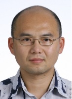 管红波 照片