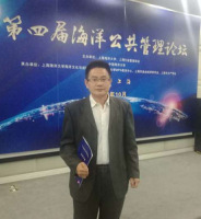 孔凡宏 照片