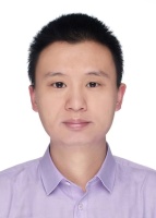 李伟微 照片