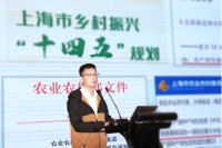 王浩 照片