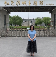 周艳红 照片