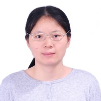 程萍 照片