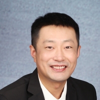 蔡俊 照片