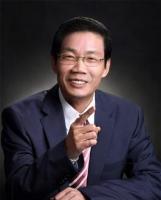 陈国强 照片