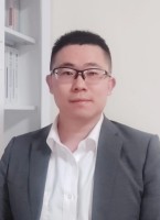 董腾辉 照片